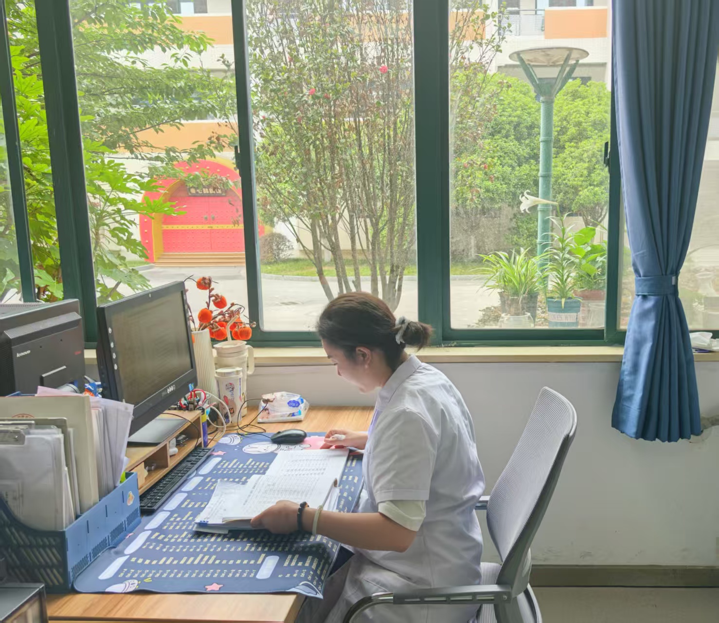 业文曦.jpg